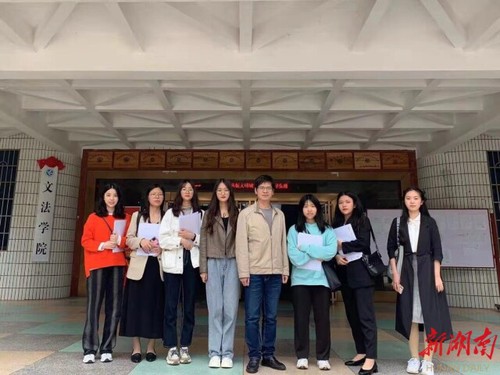 张能泉:潜心课堂教学 做学生的引路人