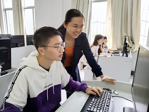 B8136E7DE9D434DD875B235ABBC86089 B8136E7DE9D434DD875B235ABBC86089